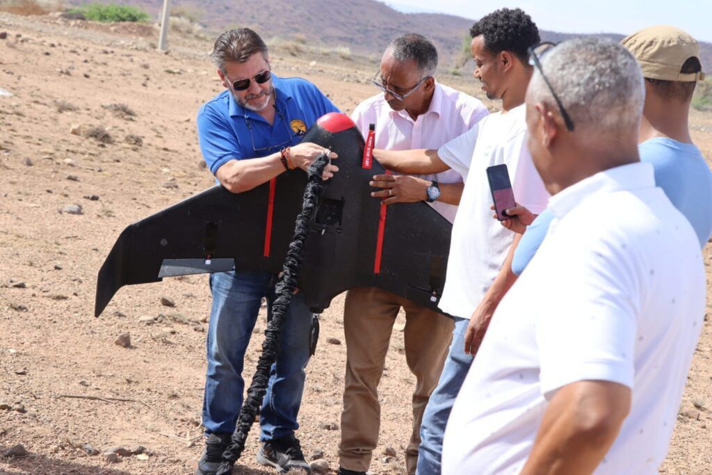 Sesión práctica de formación con drones UAS para el proyecto FAO LOCUST en Etiopía